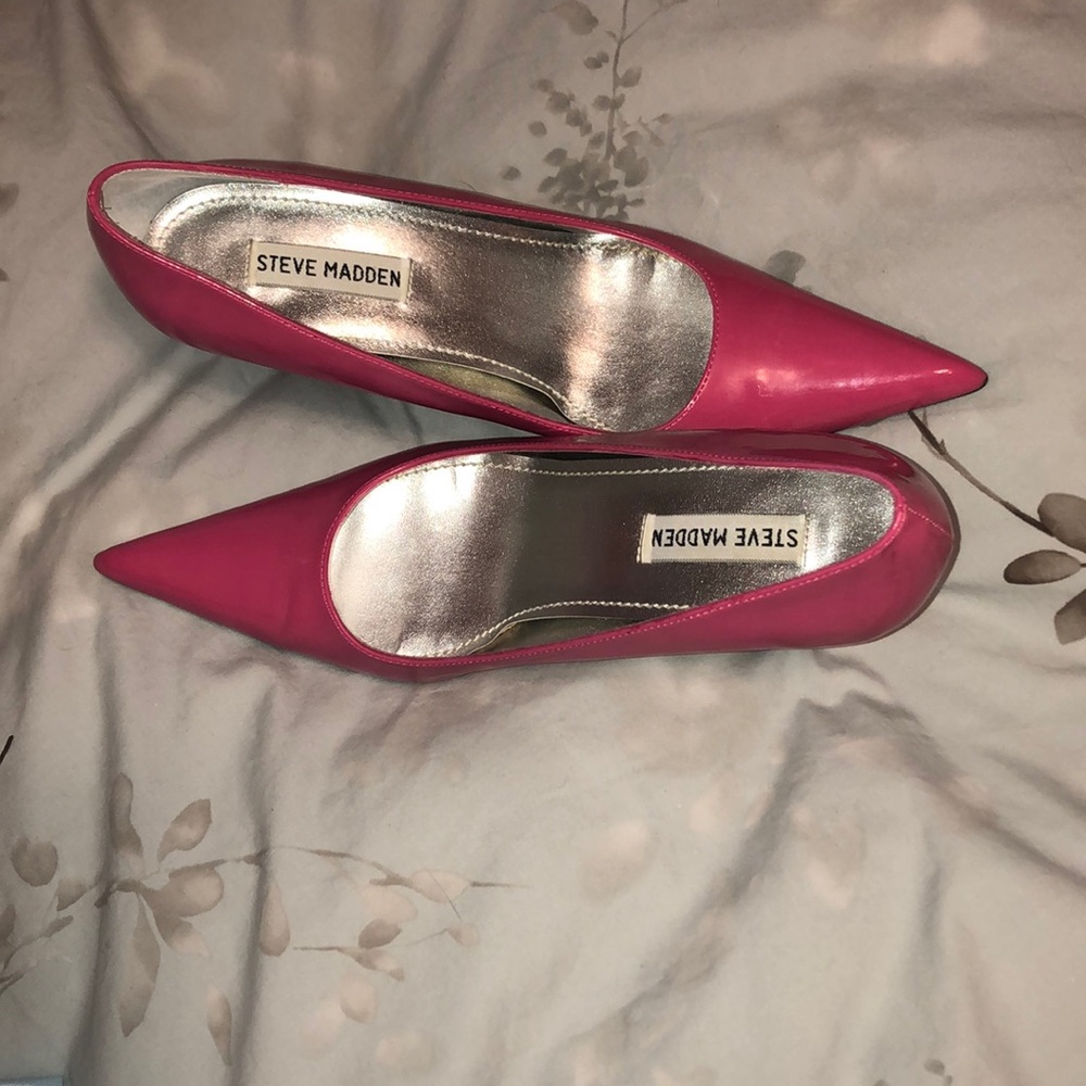 Vintage Hot Pink Stilettos. Madden size 8. FUN!!!!